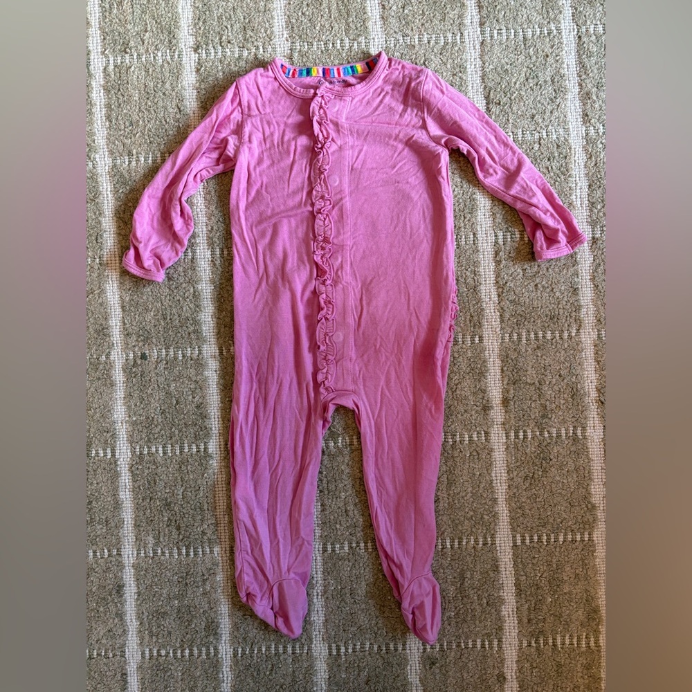 Bright Pink Magnetic Me Footie